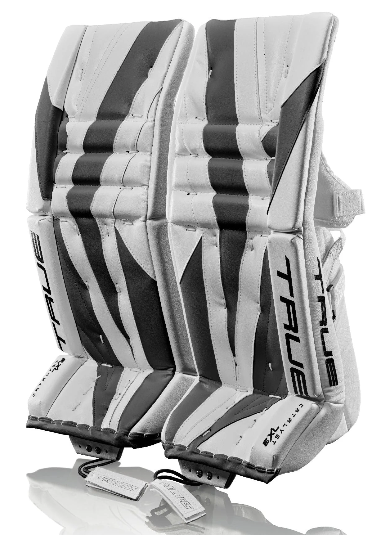 True Hockey True Catalyst 7X3 Senior Goalie Pads - Image 4